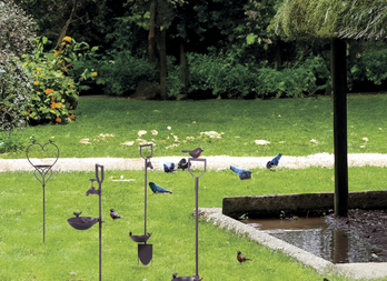 Unique looking metal bird feeder