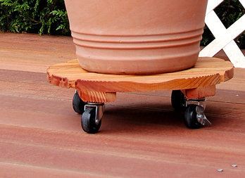 Lacquered hardwood flower tray on wheels